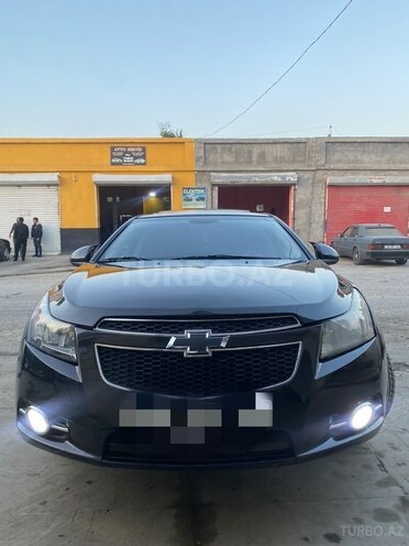 Chevrolet Cruze 2011, 300,000 km - 1.4 l - Ağdaş