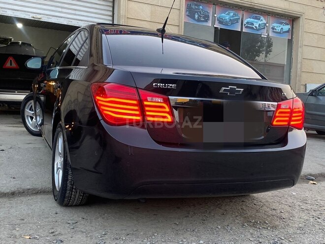 Chevrolet Cruze 2011, 300,000 km - 1.4 l - Ağdaş