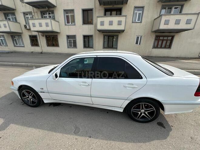 Mercedes C 200 1999, 268,000 km - 2.0 l - Gəncə