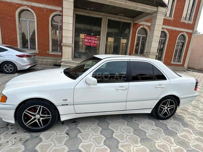Mercedes C 200 1999, 268,000 km - 2.0 l - Gəncə