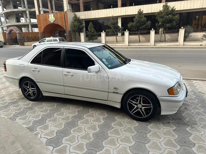 Mercedes C 200 1999, 268,000 km - 2.0 l - Gəncə
