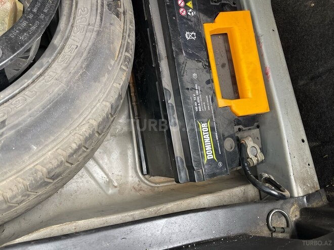Mercedes C 240 1998, 215,794 km - 2.4 l - Bakı