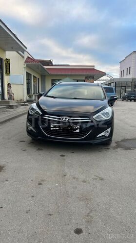 Hyundai i40 2011, 201,000 km - 1.7 l - Quba