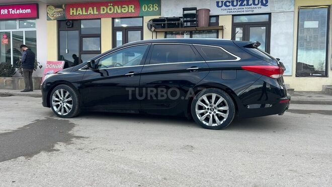 Hyundai i40 2011, 201,000 km - 1.7 l - Quba