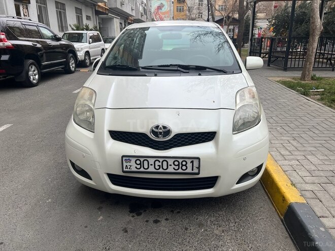 Toyota Yaris 2010, 123,238 km - 1.3 л - Bakı