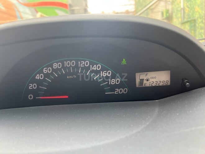 Toyota Yaris 2010, 123,238 km - 1.3 л - Bakı