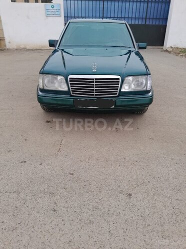 Mercedes E 220 1994, 357,142 km - 2.2 l - Beyləqan