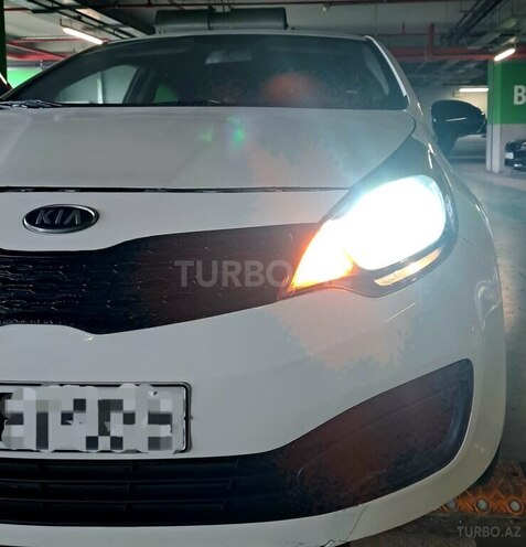 Kia Rio 2013, 308,000 km - 1.4 l - Bakı