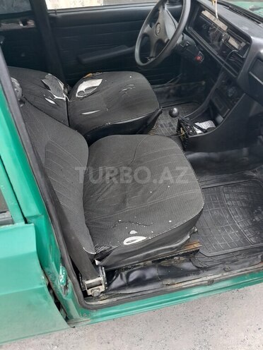 LADA (VAZ) 2107 2005, 99,999 km - 1.6 l - Füzuli