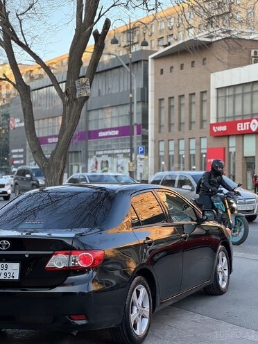 Toyota Corolla 2012, 190,000 km - 1.8 l - Bakı