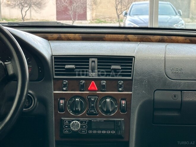 Mercedes C 180 1997, 194,000 km - 1.8 l - Sumqayıt