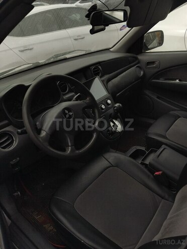 Mitsubishi Airtrek 2001, 265,000 km - 2.4 л - Bakı