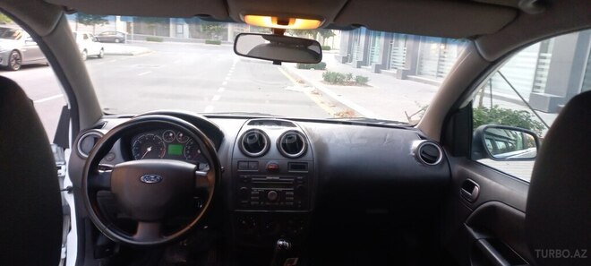 Ford Fiesta 2007, 270,000 km - 1.4 l - Bakı