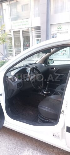 Ford Fiesta 2007, 270,000 km - 1.4 l - Bakı