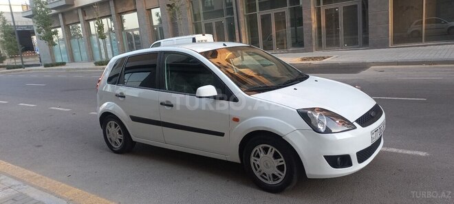 Ford Fiesta 2007, 270,000 km - 1.4 l - Bakı