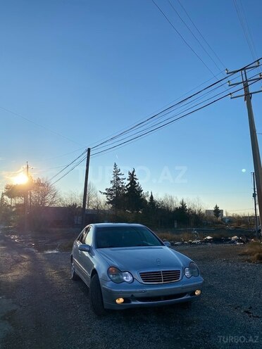 Mercedes C 200 2000, 347,000 km - 2.0 l - Yevlax