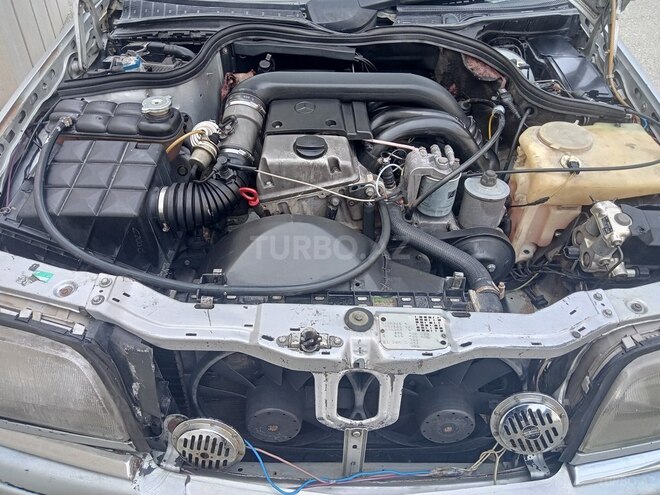 Mercedes C 220 1995, 223,434 km - 2.2 l - Bakı