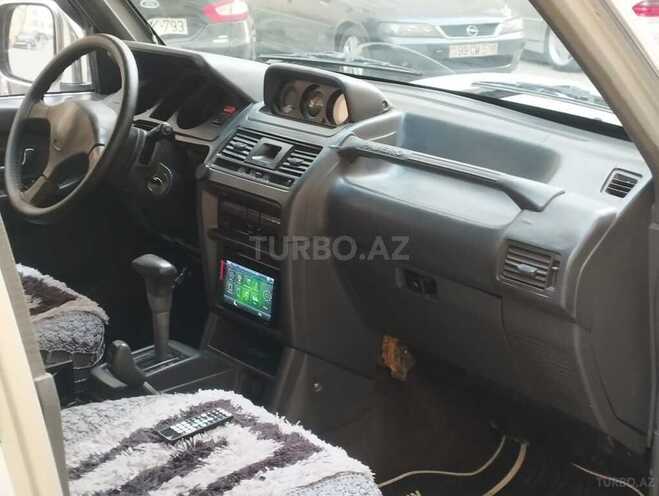 Mitsubishi Pajero 1993, 390,000 km - 2.8 л - Bakı