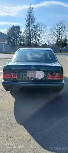 Mercedes E 220 1999, 680,000 km - 2.2 l - Lənkəran