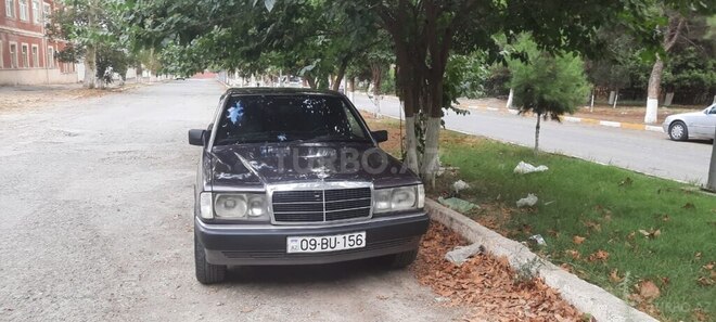 Mercedes 190 1991, 300,000 km - 2.0 l - Bərdə