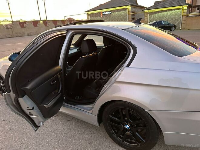BMW 320 2005, 240,000 km - 2.0 l - Bakı