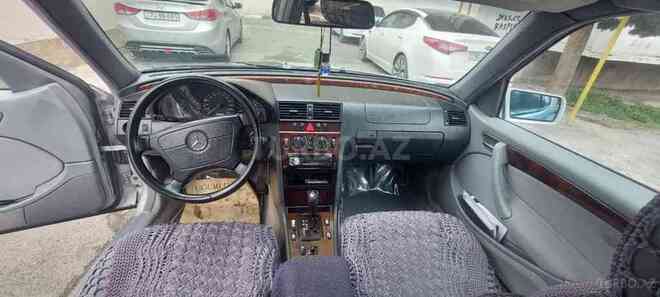 Mercedes C 180 1999, 333,000 km - 1.8 л - Bakı