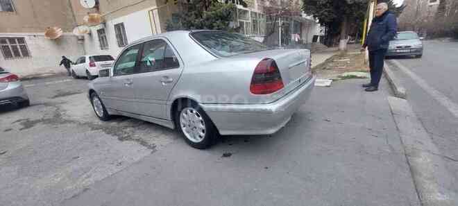 Mercedes C 180 1999, 333,000 km - 1.8 л - Bakı