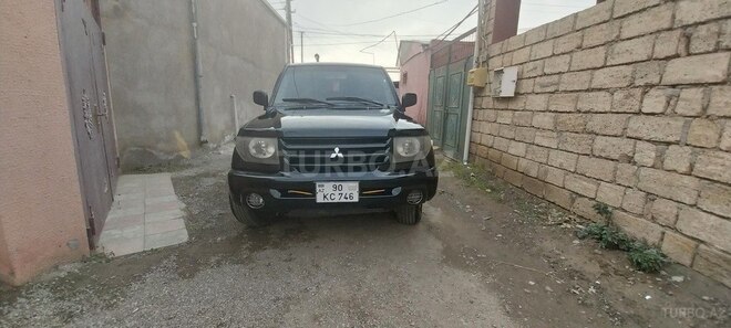 Mitsubishi Pajero io 2000, 261,000 km - 2.0 l - Bakı