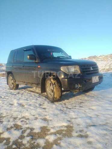 Mitsubishi Pajero io 2000, 261,000 km - 2.0 l - Bakı