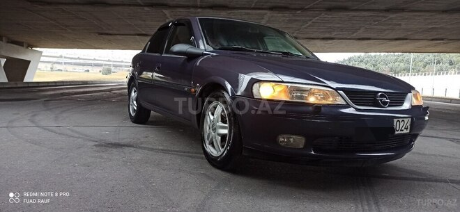 Opel Vectra 1996, 375,000 km - 1.8 l - Bakı