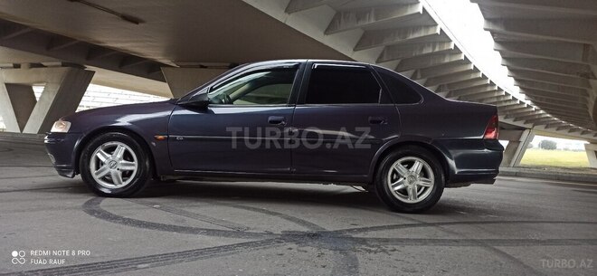 Opel Vectra 1996, 375,000 km - 1.8 l - Bakı