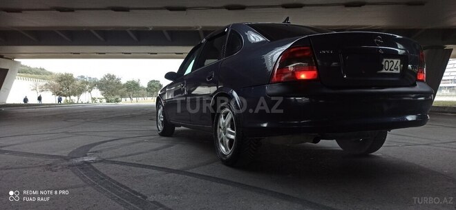 Opel Vectra 1996, 375,000 km - 1.8 l - Bakı