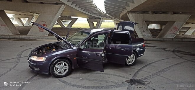 Opel Vectra 1996, 375,000 km - 1.8 l - Bakı