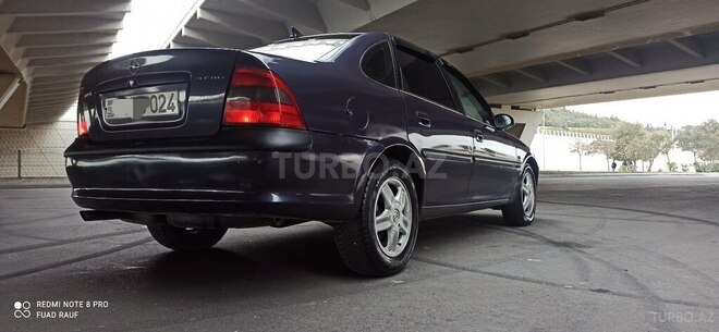 Opel Vectra 1996, 375,000 km - 1.8 l - Bakı