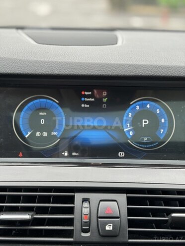 BMW 528 2014, 235,000 km - 2.0 l - Bakı