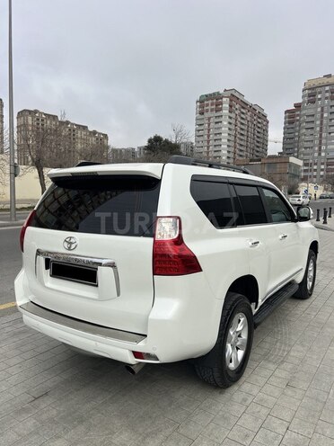 Toyota Prado 2010, 204,800 km - 2.7 l - Bakı