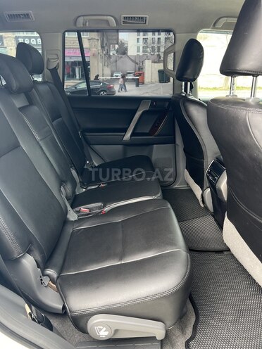 Toyota Prado 2010, 204,800 km - 2.7 l - Bakı
