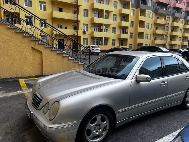 Mercedes E 270 2001, 482,000 km - 2.7 l - Bakı