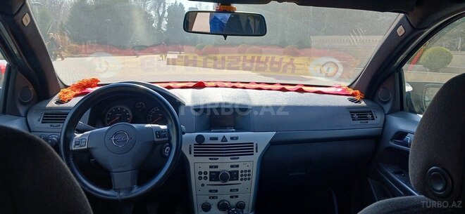 Opel Astra 2009, 236,000 km - 1.4 л - Goranboy