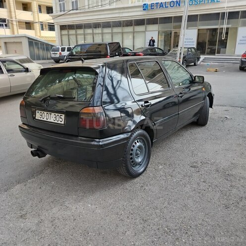 Volkswagen Golf 1996, 273,772 km - 1.8 l - Bakı
