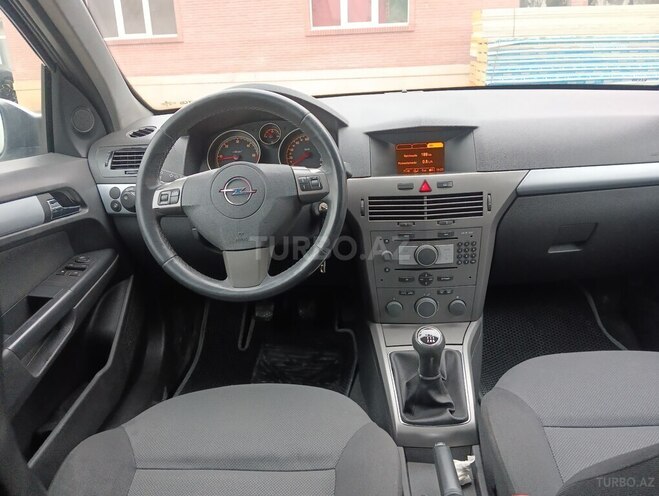 Opel Astra 2006, 218,538 km - 1.3 l - Bakı