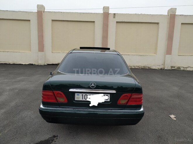 Mercedes E 230 1996, 334,000 km - 2.3 л - Sumqayıt
