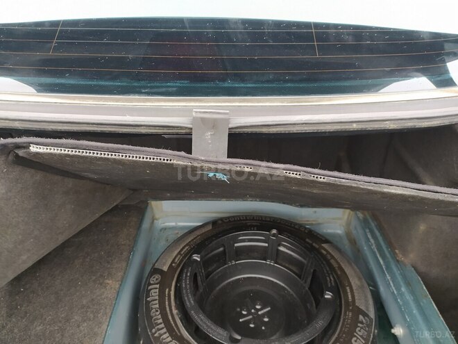 Mercedes E 230 1996, 334,000 km - 2.3 л - Sumqayıt