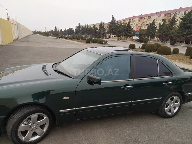 Mercedes E 230 1996, 334,000 km - 2.3 л - Sumqayıt
