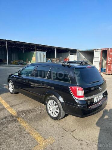 Opel Astra 2008, 288,000 km - 1.4 л - Bakı