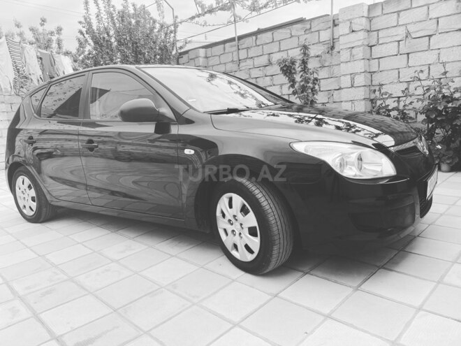 Hyundai i30 2008, 200,000 km - 1.4 l - Göyçay