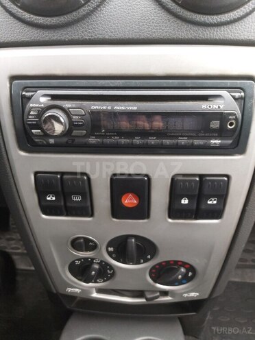 Dacia Logan 2008, 135,000 km - 1.5 l - Bakı