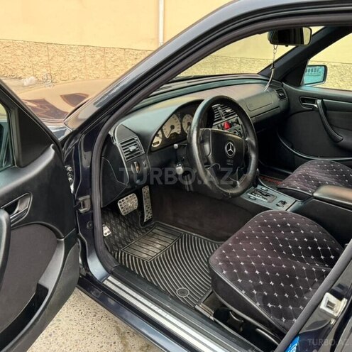 Mercedes C 240 1998, 398,741 km - 2.4 l - Ağcabədi
