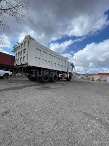HOWO Sinotruk 2012, 414,000 km - 9.7 l - Gədəbəy