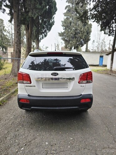 Kia Sorento 2011, 98,000 km - 2.0 л - Ağdaş
